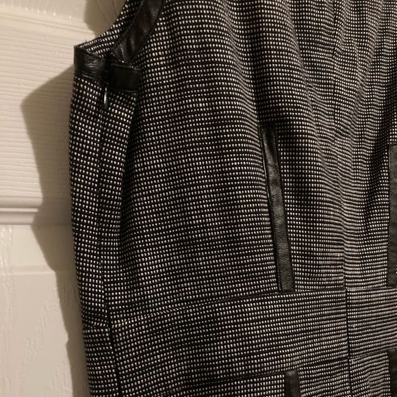 Black Patterned Dress - Picture 4 of 4